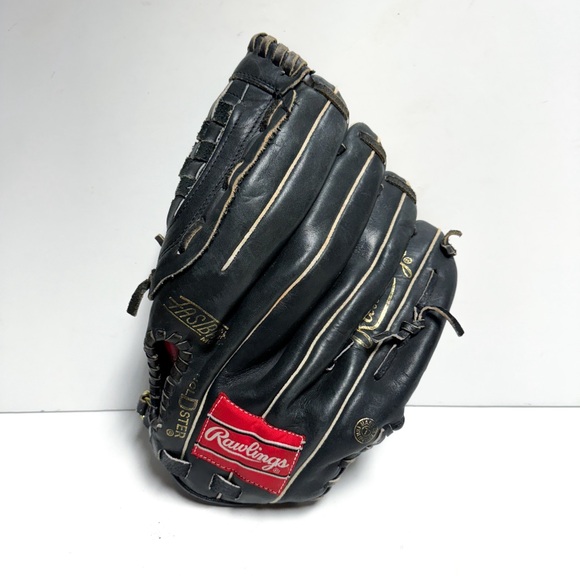 Rawlings Ryne Sandberg RSE36B Special Edition Black Leather Right Hand Glove - Picture 1 of 5